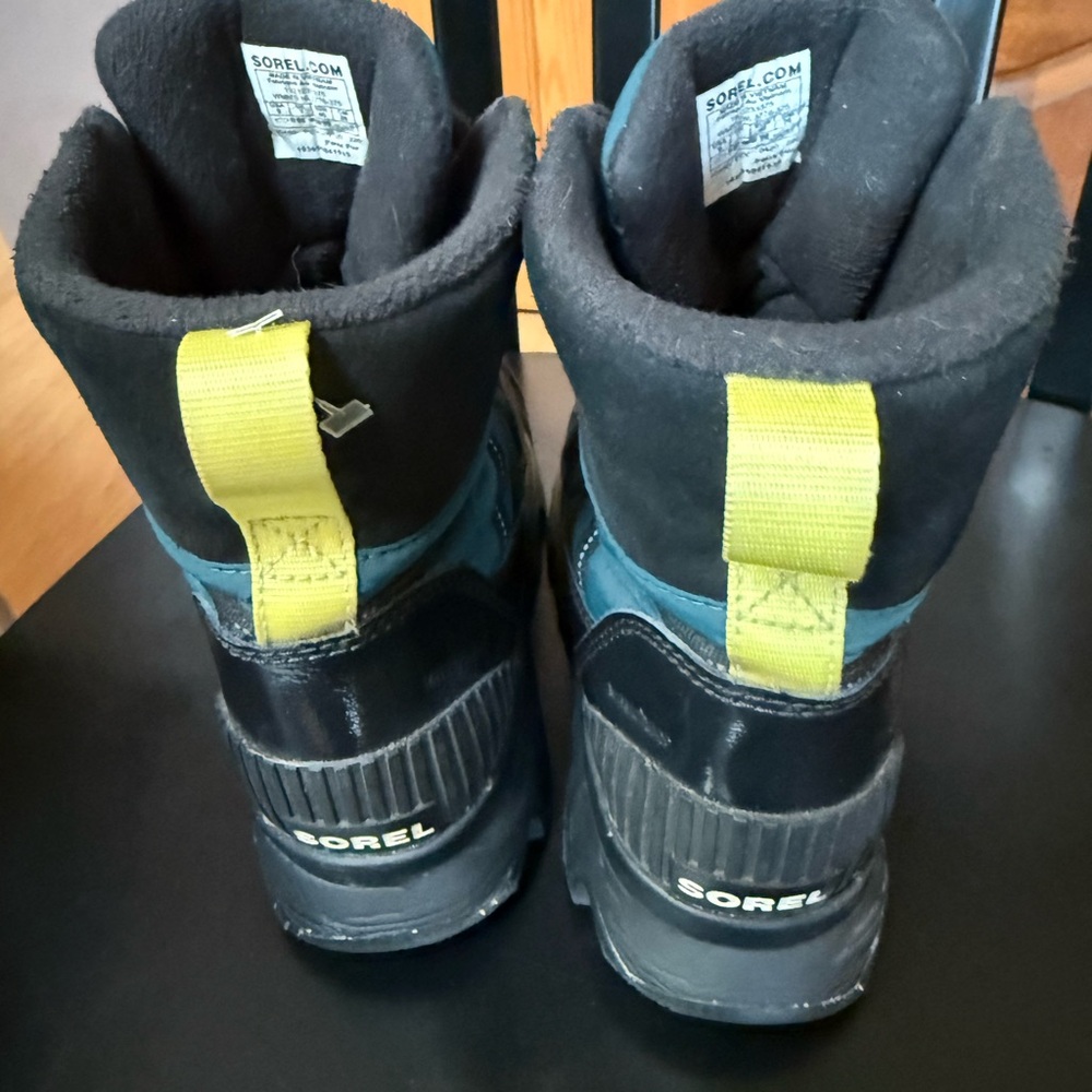 Sorel Women’s Sport Boot size 9 - Picture 2 of 9